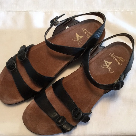 Dansko Shoes - Dansko sandals black straps sz 42 (11-12 us) women
